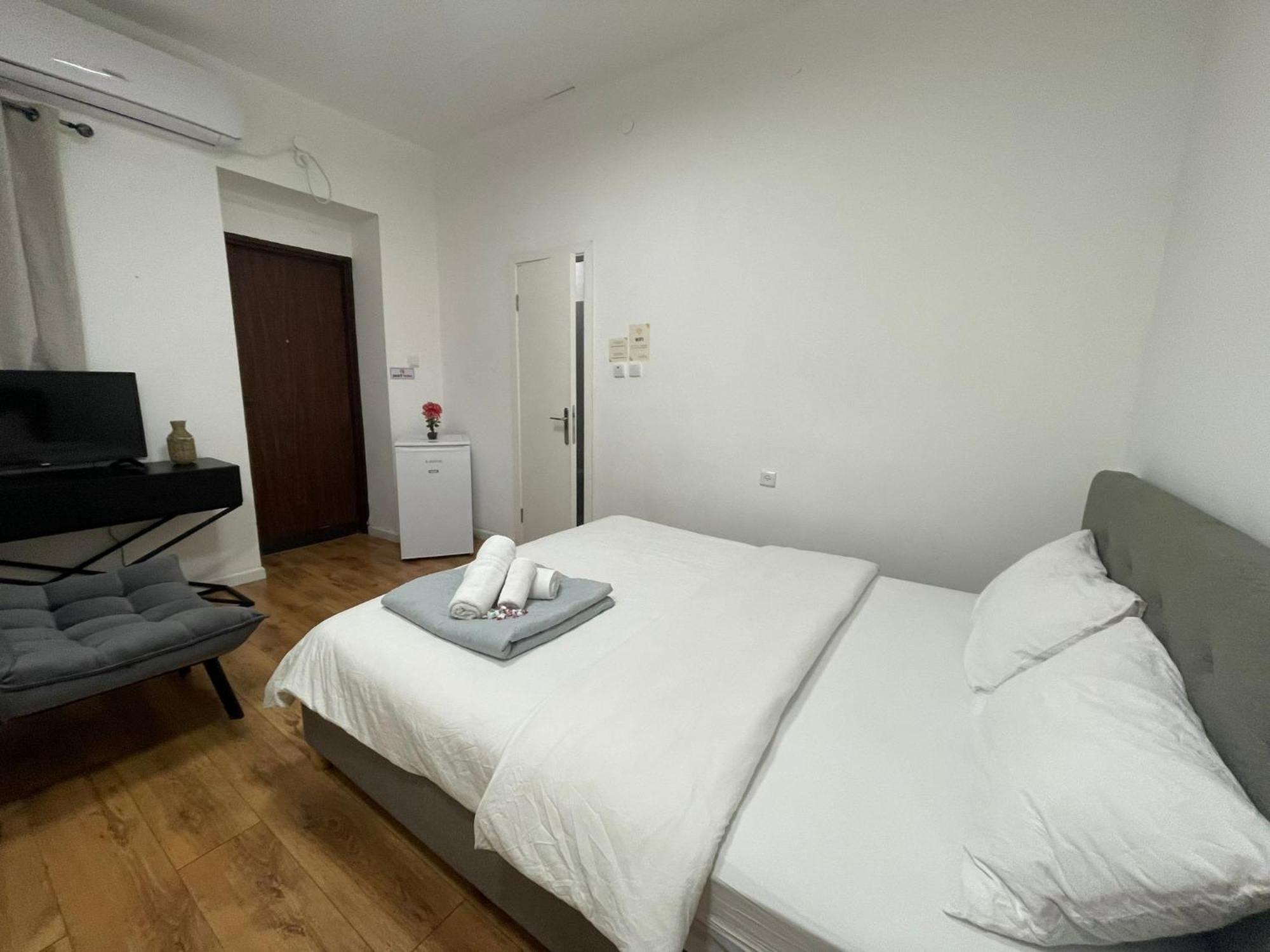 Godson Talpiot Aparthotel Haifa Buitenkant foto