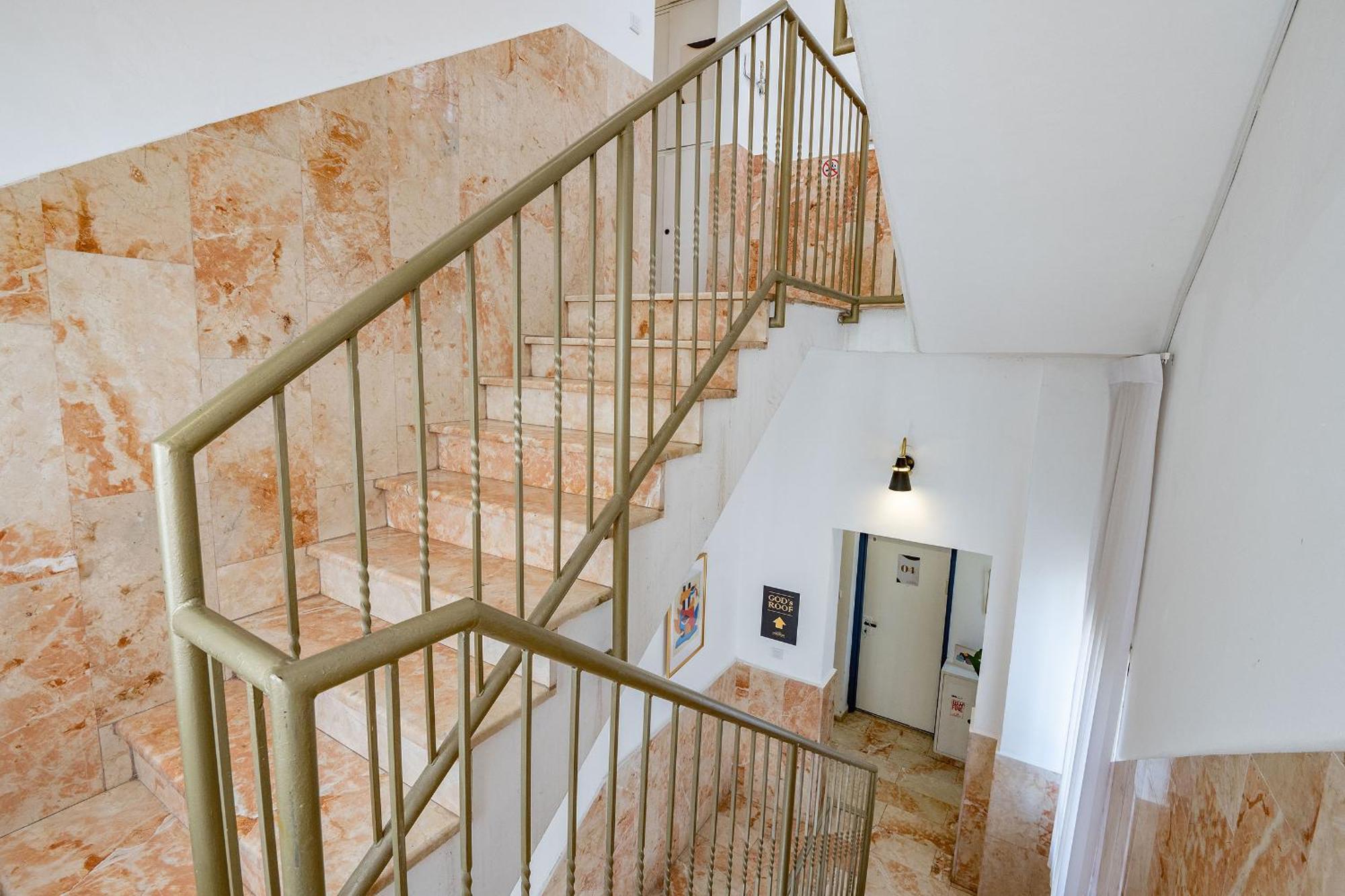 Godson Talpiot Aparthotel Haifa Buitenkant foto