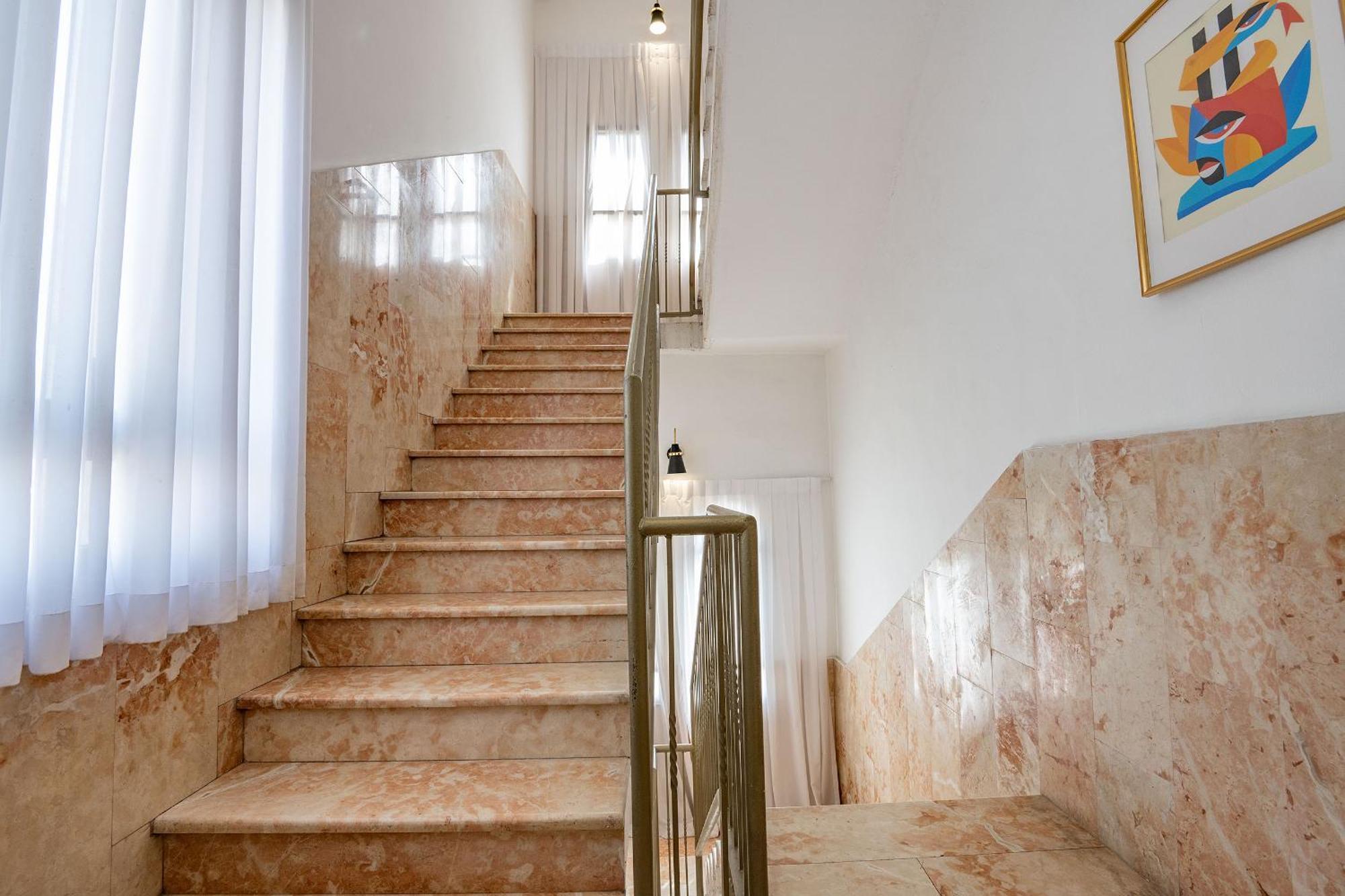 Godson Talpiot Aparthotel Haifa Buitenkant foto