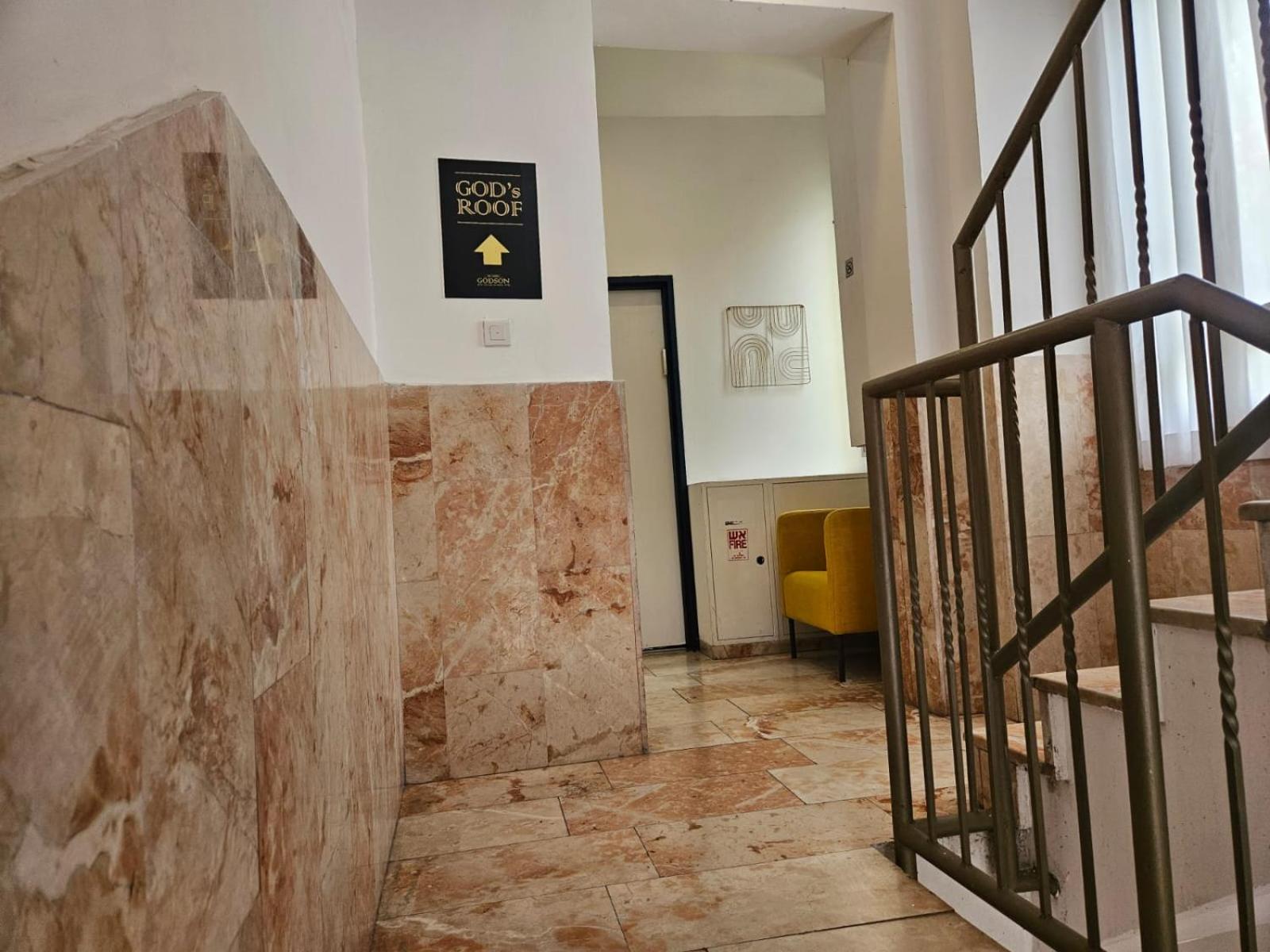 Godson Talpiot Aparthotel Haifa Buitenkant foto